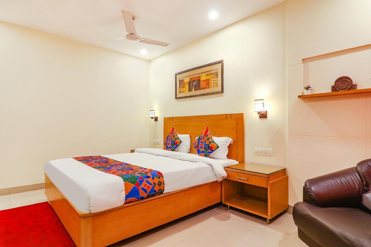 Fabhotel A&M - Nr Lv Prasad Institute, Banjara Hills حيدر أباد المظهر الخارجي الصورة